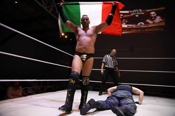 Karim Italian flag over Τομπολας