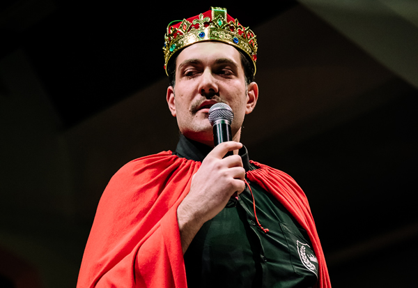 Αλφρέδος speaks