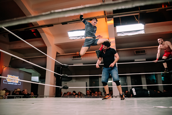 Sereti high knee Λουκάς