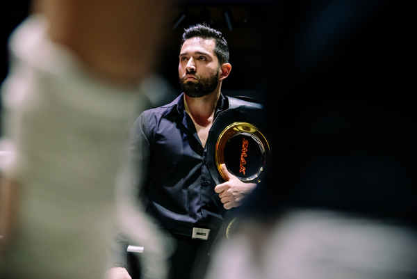 Απόλλωνας champion επίσημο ρούχο
