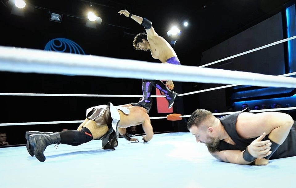 Pallis stomps Spartacus